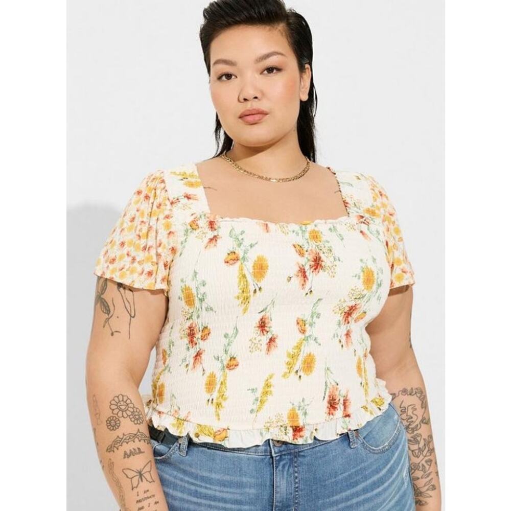 Torrid Sunset Floral Flutter Short Sleeve Smocked Crop Top Size 4XL Trendy New